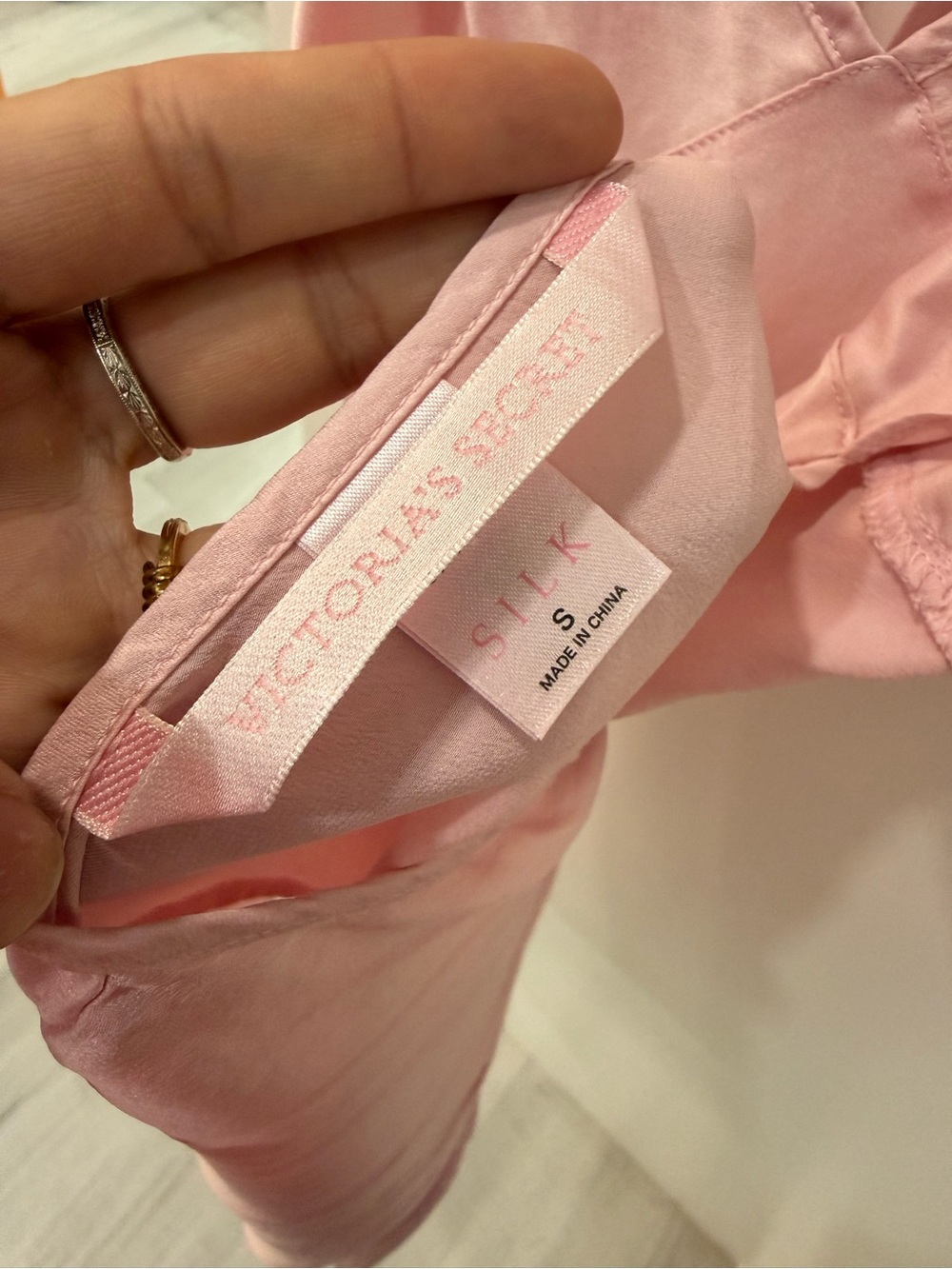 Victoria’s Secret 100% Silk Pink Slip Dress Open Back Chemise Size Small - Picture 5 of 7